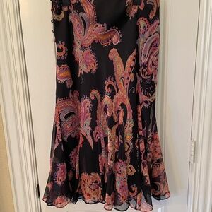 Ralph Lauren Paisley Skirt Size 4 Multi-colored.  14 1/2” waist, 28” length